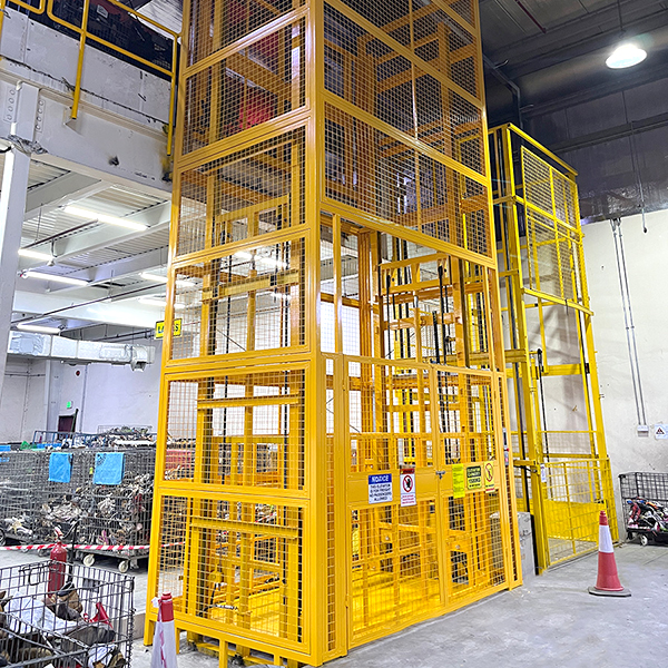 Structure Goods Lift